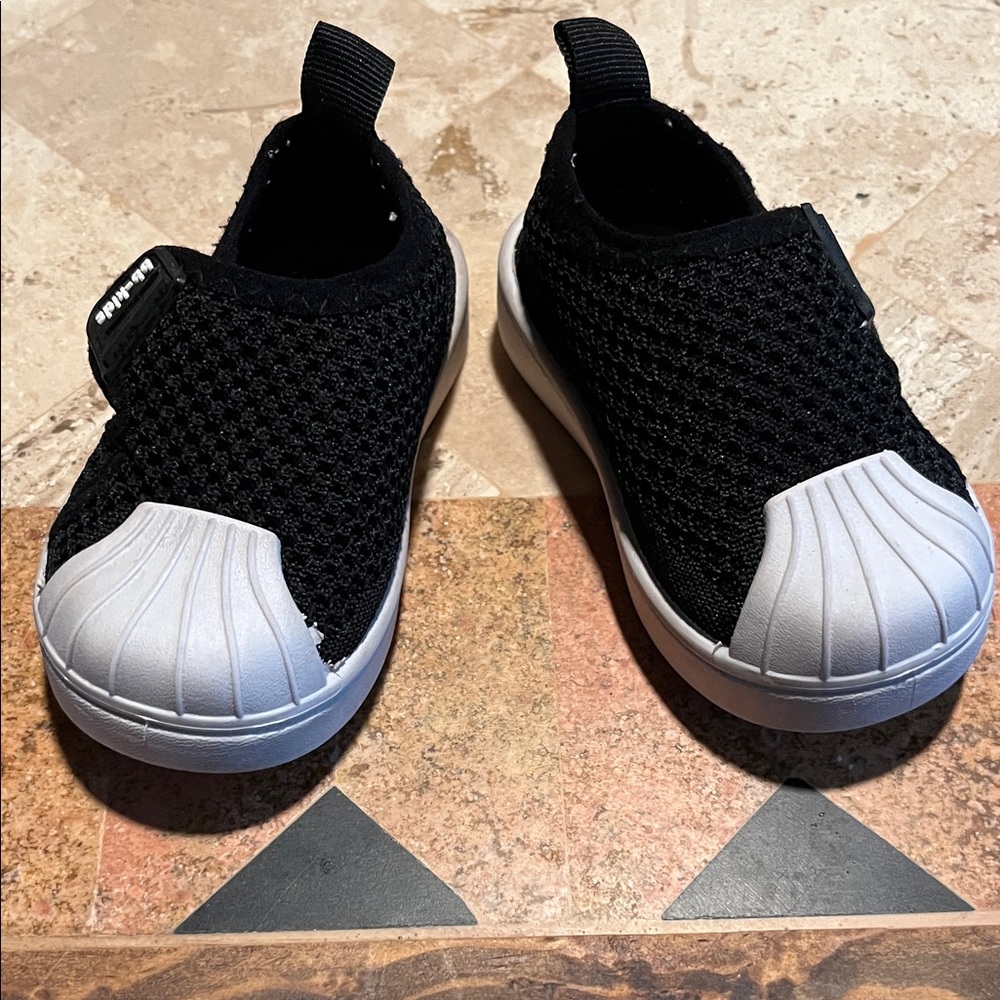 Comfy Black and White Kids Sneakers